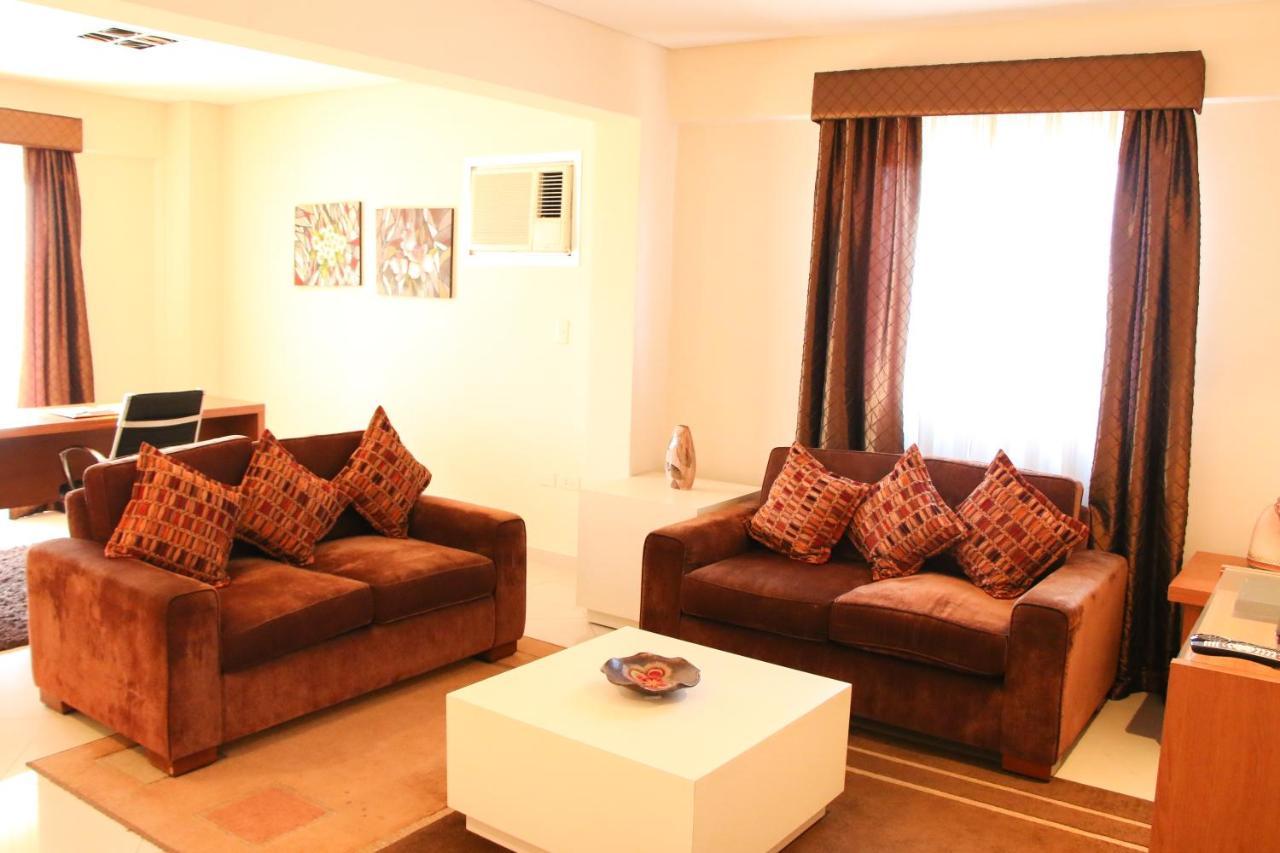 Olimpo Hotel & Suites Itauguá Buitenkant foto